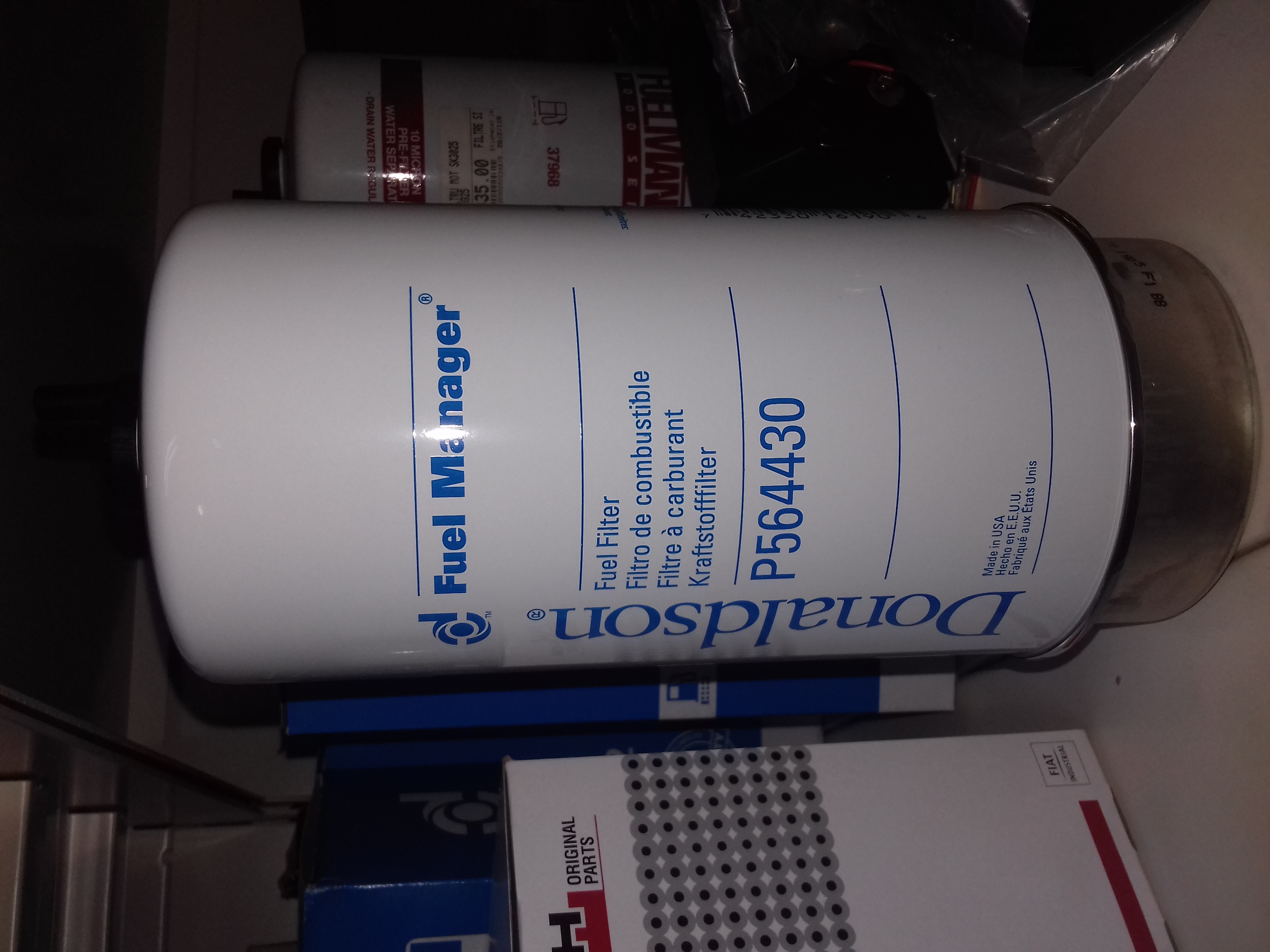 (33) FILTRU MOTORINA P564430 SK3025