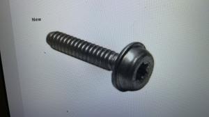 00009511100 SURUB PRINDERE DEMAROR MOTOUNEALTA STIHL FS38