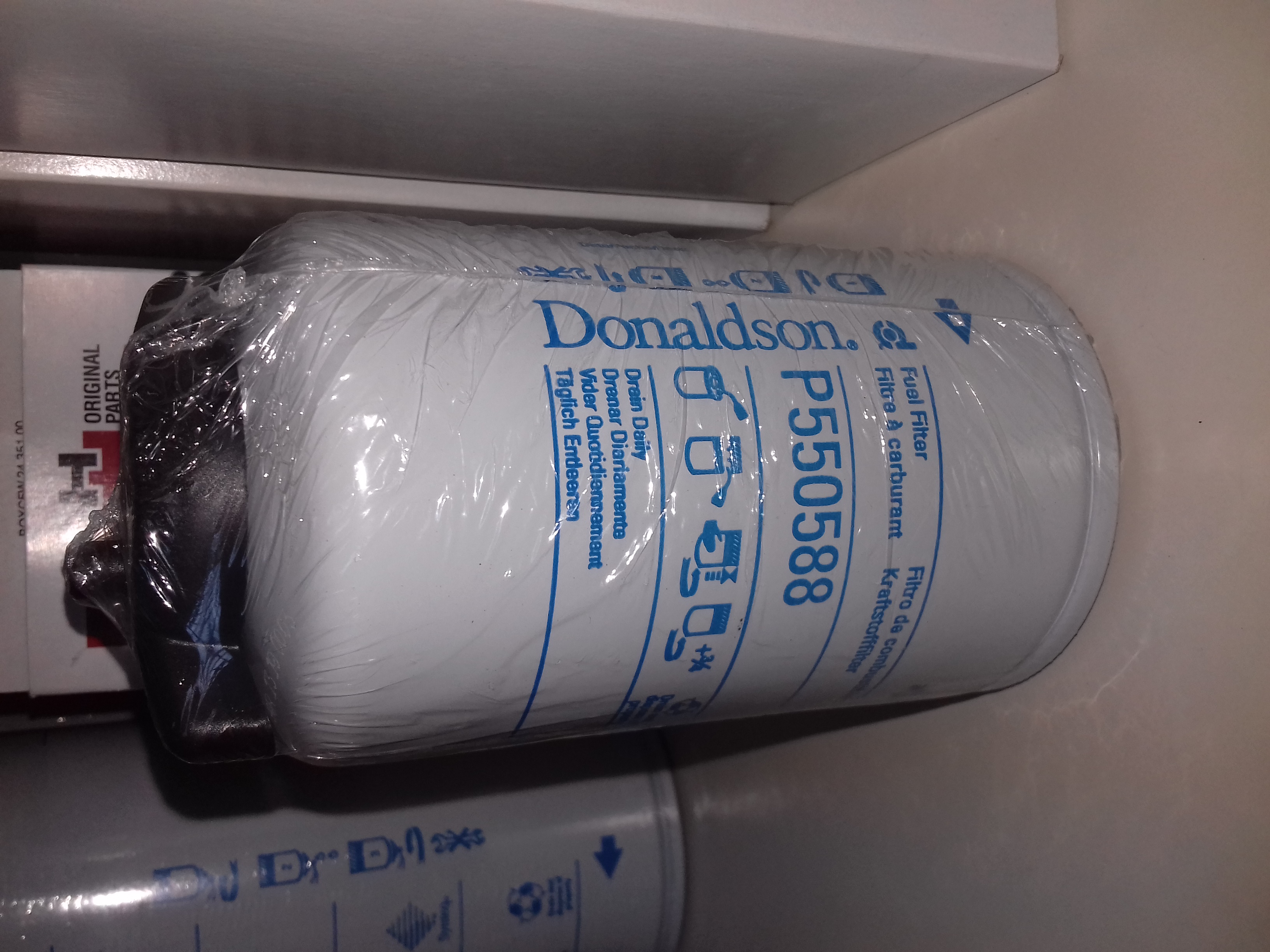 C17 FILTRU MOTORINA P550588 (WK842/2) (P550498) WDK725 BK14306