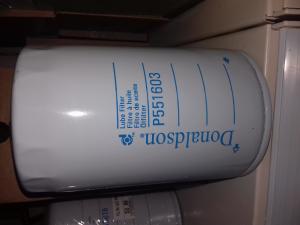 C28 FILTRU ULEI P551603