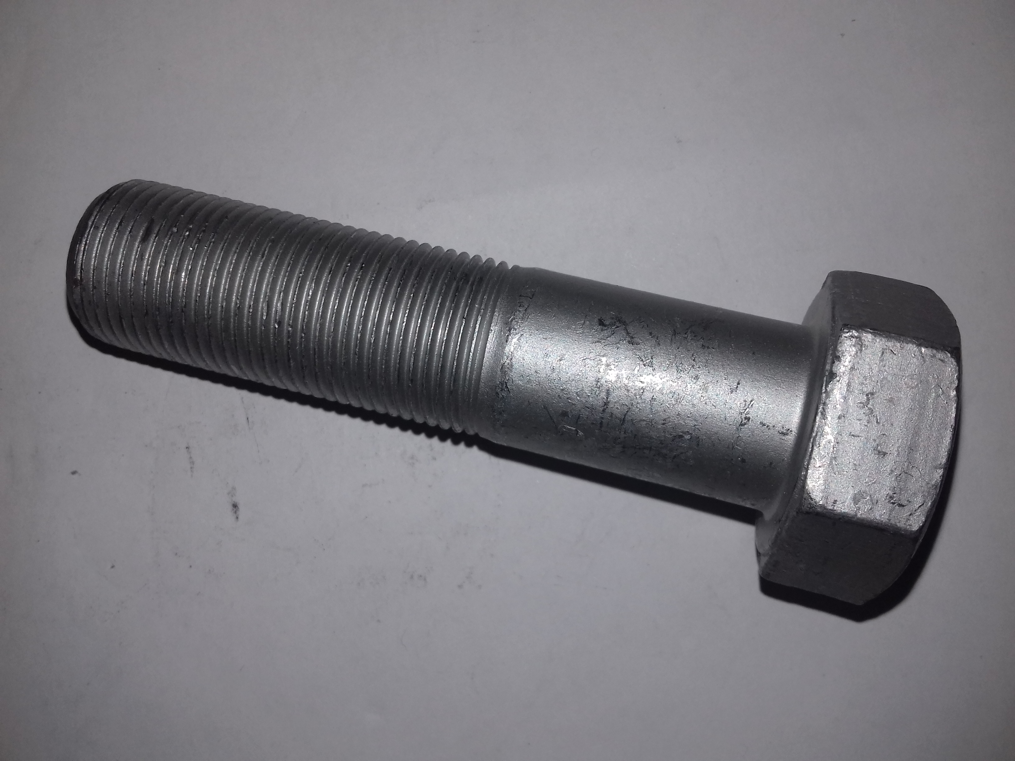 D30 SURUB 84000103928 M20*1.5*80