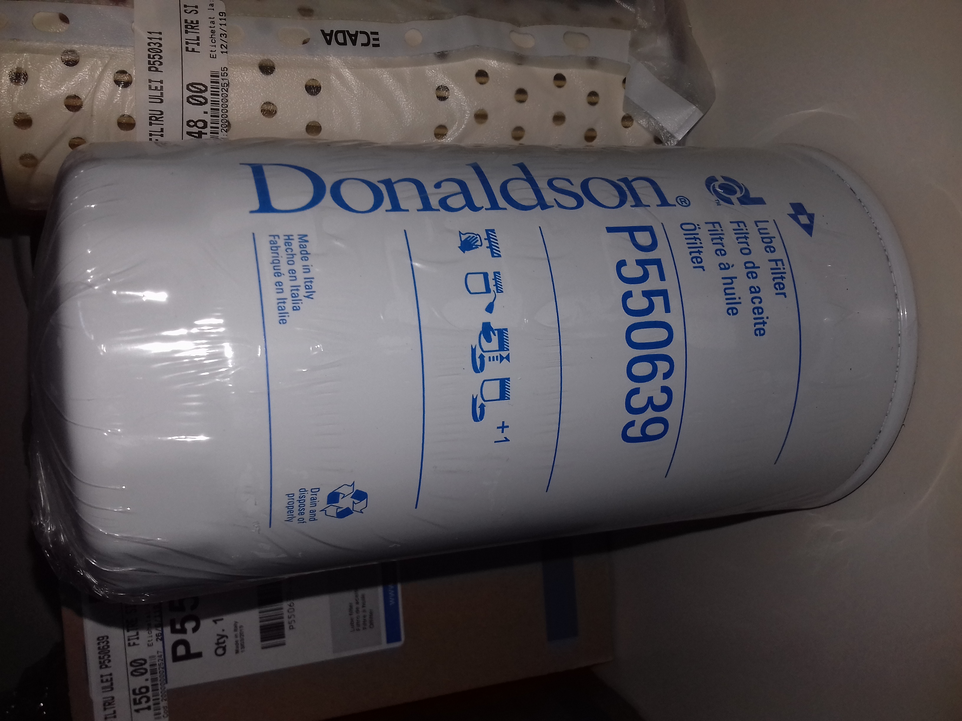 (37) FILTRU ULEI P550639 IVECO