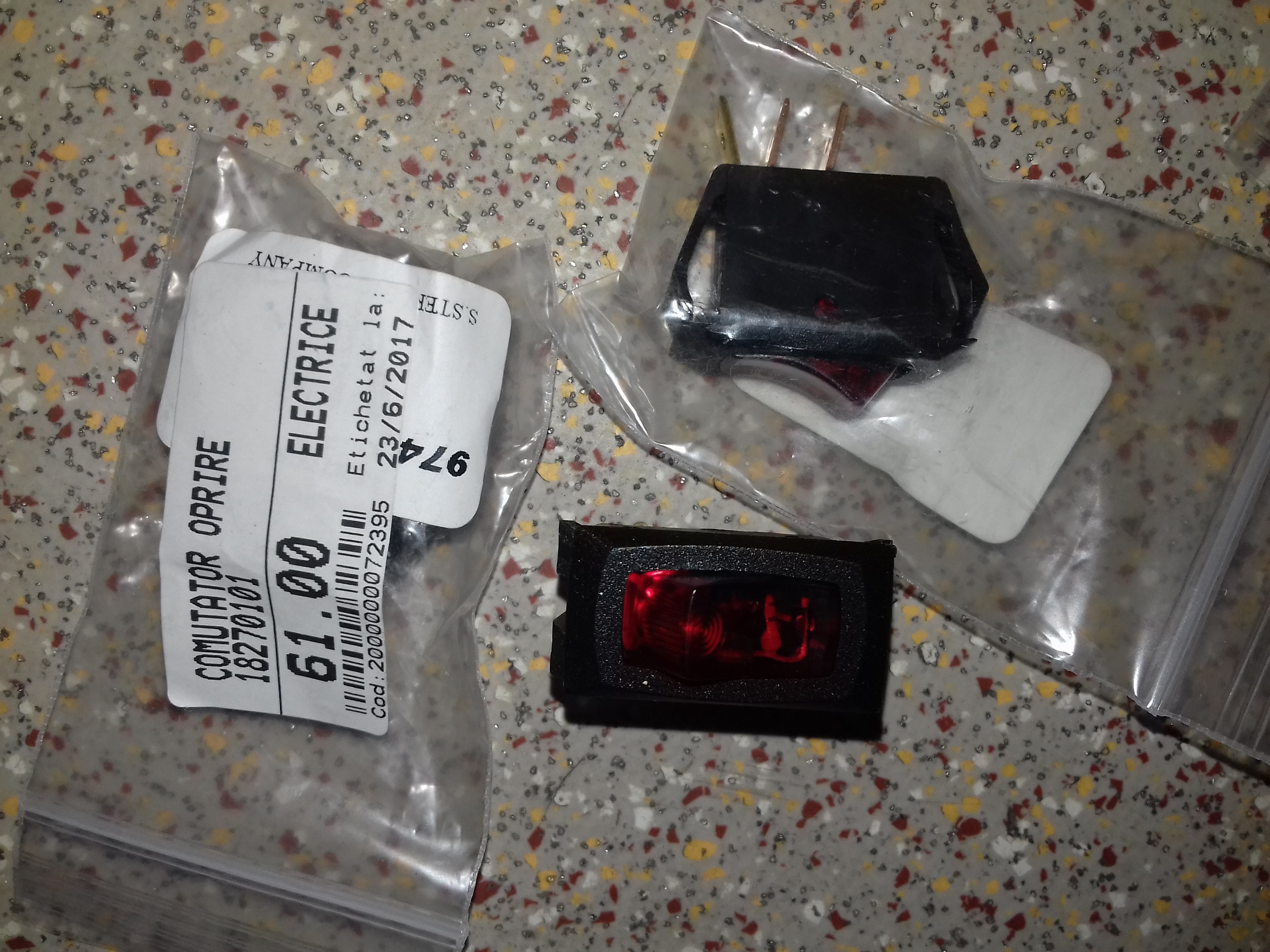 E35 COMUTATOR OPRIRE 18270101