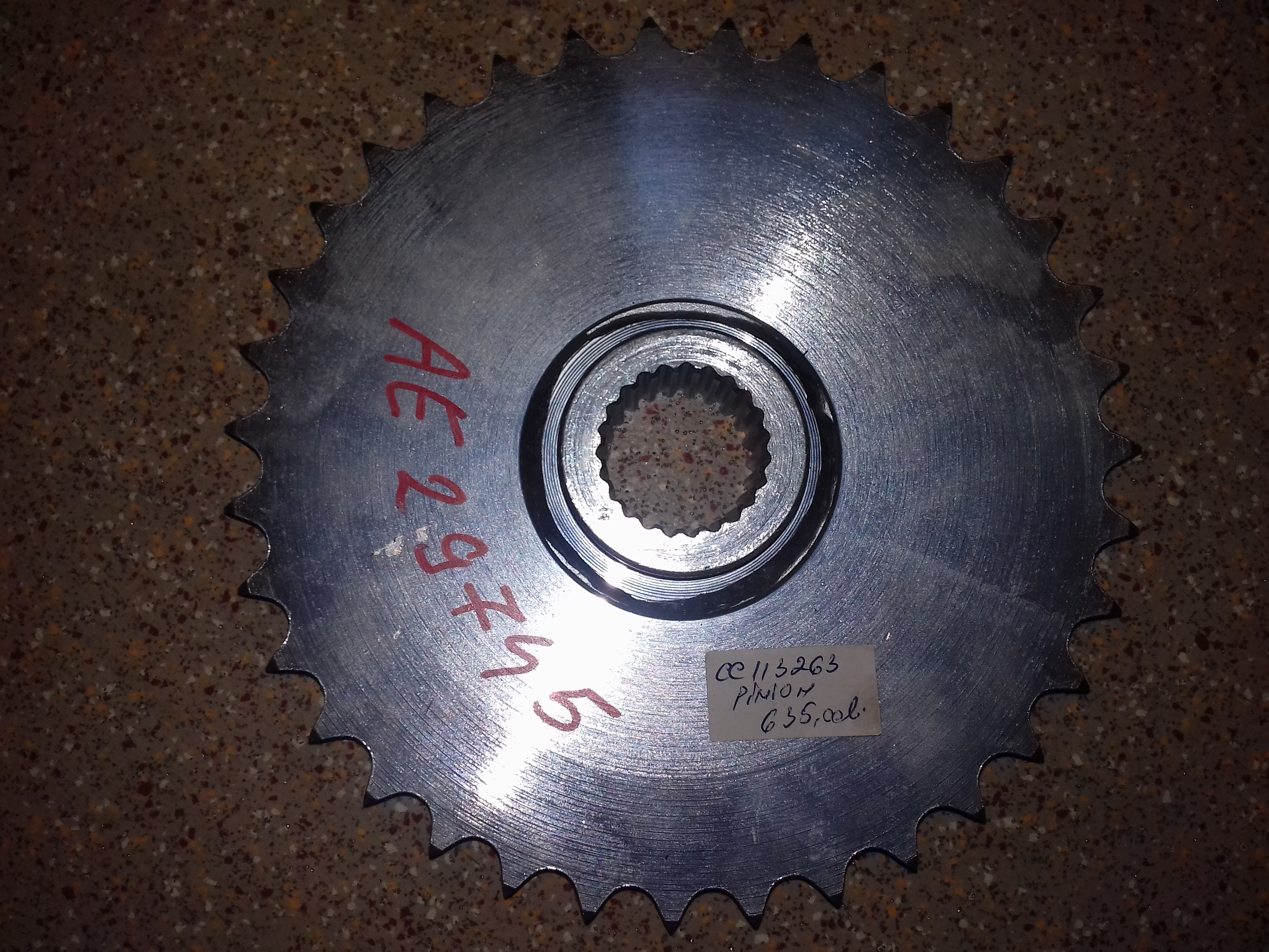 D24 PINION CC113263 AE29745