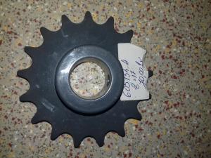 D24 PINION 605134.A Z=17 CLAAS